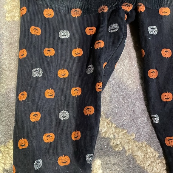 Halloween leggings with built in tutu - Picture 3 of 3